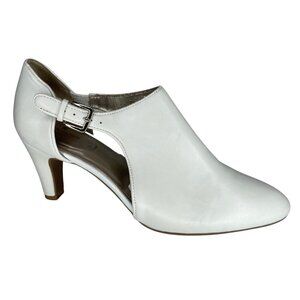 Bandolino Cream Wardell Adjustable Strap Sandal Heel Casual Occasion Sz 9.5M